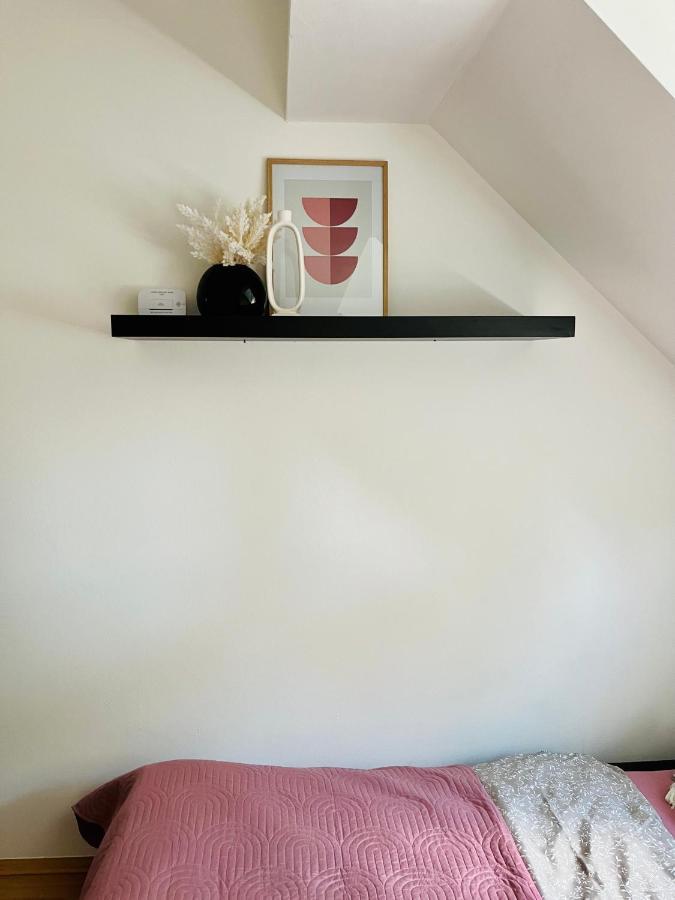 Studio Loft Apartment เปตช์ ภายนอก รูปภาพ